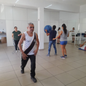 Home 9 Funcional para idosos